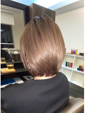 アールサロンプラスキャスパ 自由が丘(Rrsalon+CASPA) ボブ/切りっぱなしボブ/ミニボブ/大人ボブ/肩上ボブ/髪質改善Tr