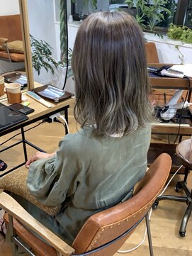 ノル(Knoll) 大人ガーリー/プリカール/カーキ/モード[有楽町/日比谷］