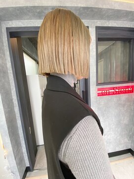 エン シエナ(en Siena) en Siena☆フラットパッツリボブ