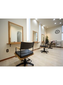 家族で通える居心地の良さが◎堅苦しくないリラックスできる空間で"みんなでキレイ"になれるサロン♪