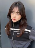 韓国レイヤー　くびれヘア　ベリーブラウン　くすみピンク