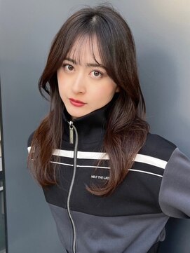 ベイルーム(BAYROOM by HONEY omotesando) 韓国レイヤー　くびれヘア　ベリーブラウン　くすみピンク