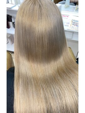 シャルティア(SHALLTIA) ブロンド髪質改善【山口市美容室】【山口市ハイトーンカラー】