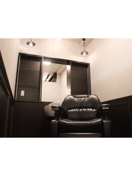 こだわり抜いたアメリカンバーバーが大宮駅東口に上陸！あなただけの特別なサロンタイムを…。