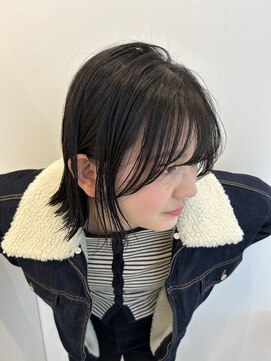ウシワカマル ミライ(USHIWAKAMARU MIRAI) 切りっぱなしボブ