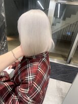 ワンズミラー 立川(ONE'S MIRROR) ケアブリーチ/インナーカラー/ハイトーンカラー/似合わせカット