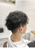 波巻きウェーブヘア