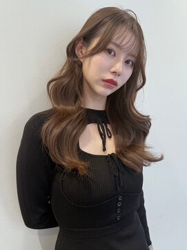 ユーフォリア 新宿通り(Euphoria) ＊20代30代40代◎小顔シースルー前髪顔周りレイヤーカット