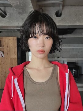 ナヌーク ダイカンヤマ(nanuk daikanyama) くせ毛風ニュアンスボブパーマ