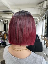 スミカ(sumika)&nbsp;赤髪バレイヤージュボブスタイル