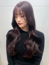 カミラボ(KAMI LABO)&nbsp;ラベンダーカラー 髪質改善カラー 韓国風レイヤー ゆる巻き