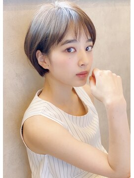 アグ ヘアー リル 志木東口店(Agu hair lilou) 《Agu hair 妹尾》大人かわいい小顔ひし形ショート