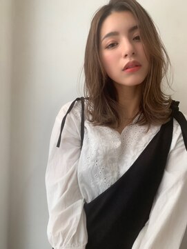 シェノン 西梅田(CHAINON) 前髪/レイヤーカット/アッシュカラー/レイヤーロング/透明感