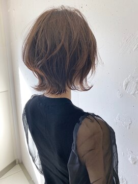 ヴェイン 渋谷(vain) 【vainオフィスハイラト】大人可愛いウルフミディ×ハイライト