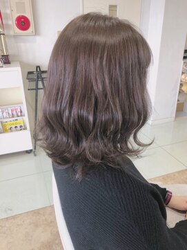 ペーハーセブン アーツ(Arts) 大人可愛い外ハネ