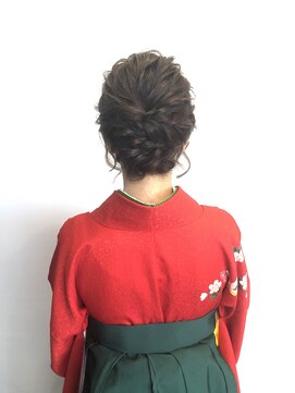 アヤナ バイ アヤラ(ayana by ayala) 袴アップ