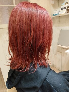 イルヘアーライラ(illu hair LILA) 透明感×ピンク