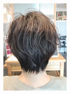 エムプラス 二子玉川(Mplus) ニュアンスパーマショートstyle 夏目サトル