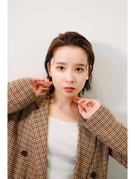 エクラヘアーズボウグループ(eclat hair’s BEAU group) 切りっぱなしボブ