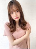 ヌーディーカラーの愛されヘア