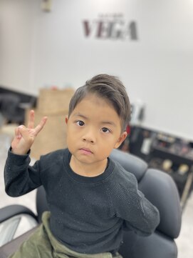 ベガ(VEGA) 刈り上げ「キッズカット」