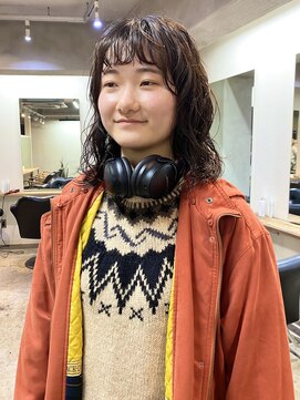 ソイ 下北沢(soi) ミディアムボブのゆるめウェーブパーマ