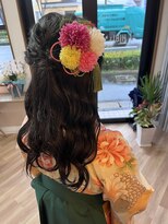 ヒビ(HIBI)&nbsp;ハーフアップアレンジ