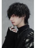 黒髪マッシュウルフ