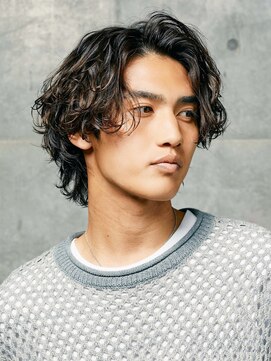フィフス 天神大名(fifth) 福岡サーフカールパーマ黒髪メンズセンターパート波巻きパーマ