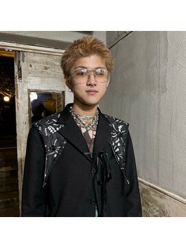 ロイジー(roijir) スパイキーショート×ミルクティーベージュ