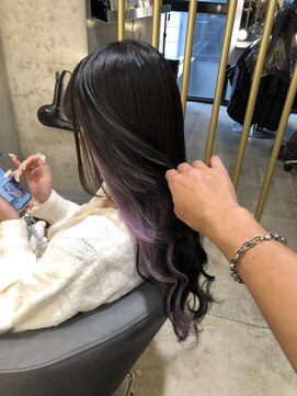 ピヨン 心斎橋(piLLon) インナーカラーエクステ☆