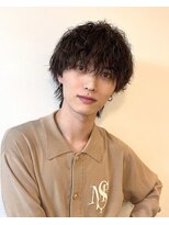 リタ(Lita)&nbsp;スパイラルパーママッシュウルフメンズメイク