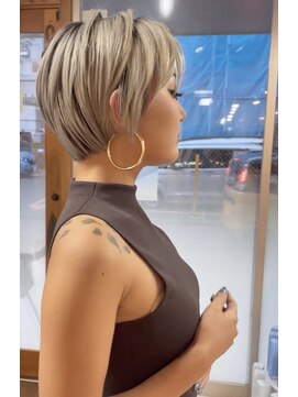 ジーディーエス(GDS) 外国人風ベリーショート