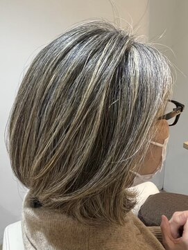 ジュイール 富士見ヶ丘(jouir) 富士見ヶ丘白髪ぼかしハイライト白髪染めショートヘア40代