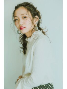 モードケイズ 尼崎店(MODE K's) ゆるふわ編み込みアレンジ