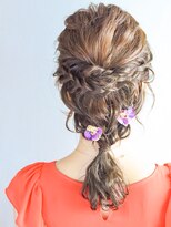 ヘアーサロン ラフリジー(Loufreasy) 結婚式や二次会・パーティにもおすすめの編み込みヘアアレンジ