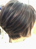 ショートボブ