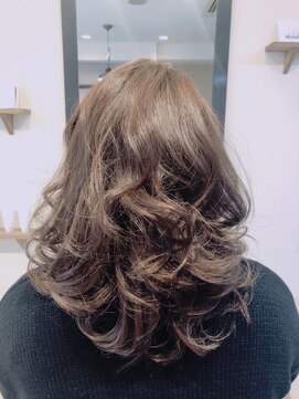 ルセットフェブリエ(lesept fevrier) アンニュイアッシュ