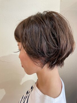シークヘアー(Chic hair) ショートスタイル