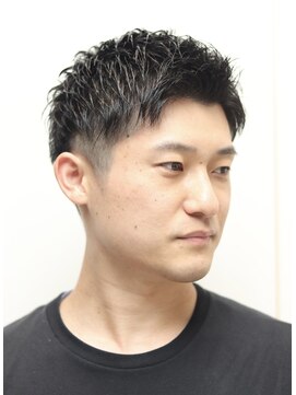ヨシザワインク プレミアム 築地店(YOSHIZAWA Inc. PREMIUM) 刈り上げツーブロックベリーショート/イケイケビジネスマン/黒髪