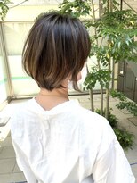 プラグ ヘアーデザイン 大名店(PLUG hair design)&nbsp;白髪ぼかしカラー　耳掛けショート
