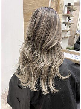 ジゼル(gisele) (稲毛)white ombre