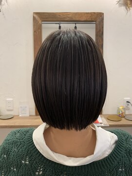 リアン(Lien) 切りっぱなしボブ