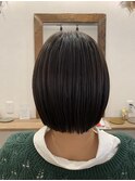 切りっぱなしボブ