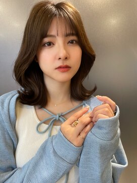 アイヴィ 表参道(IVY) 韓国風くびれミディアム【肥田亜沙美】