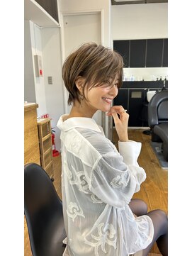 イオエ(ioe) 前髪/アンブレラカラー/こなれミディ/イメチェン/ウェーブパーマ