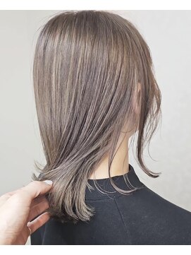 ヘアーアンドメイク ドレス(DRESS) オレンジ色消しハイライト＆白髪ぼかし