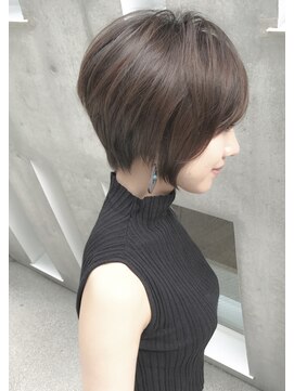 スナッグルサロン(SNUGGLE SALON) 前髪ありショートヘア/大人かわいい/20代30代40代50代/練馬/板橋