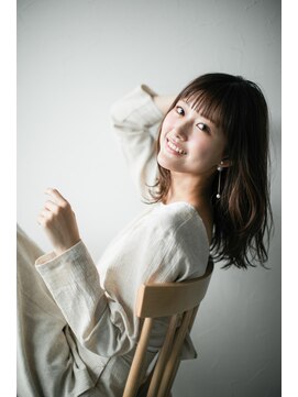 ガビーヘアルーブ(gabi hair LOOB) セミロング顔周りレイヤー/