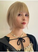 ミルクティーアッシュグレージュレイヤーボブショートウルフボブ